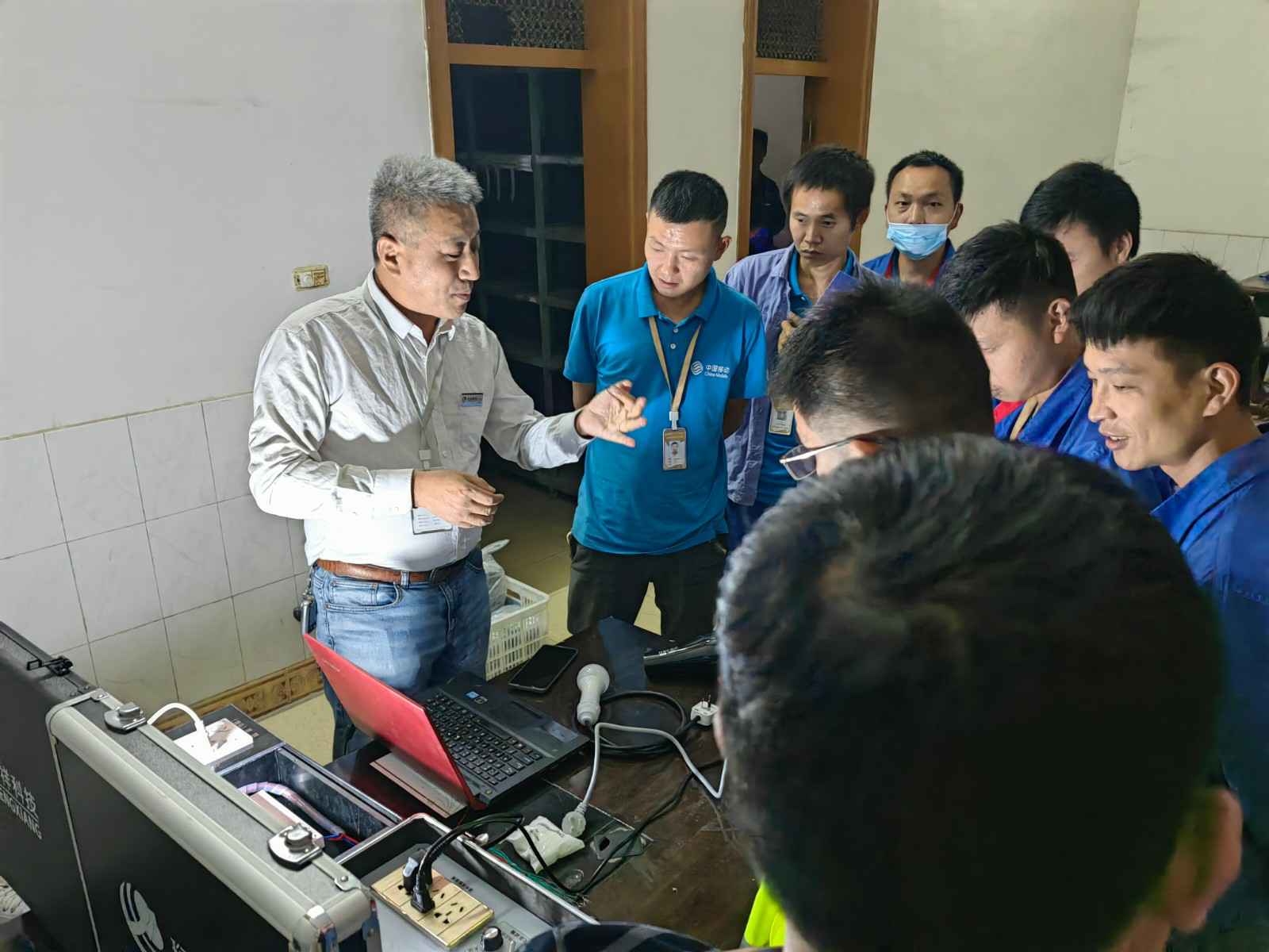 开云手机入口-开云(中国)为中移铁通有限公司安全用电培训